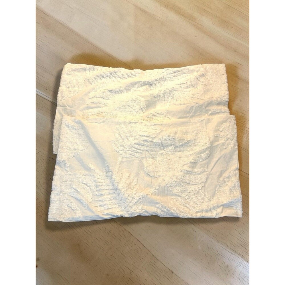 Madison Park Bahari White Tufted Cotton Chenille Damask King Pillow Shams Pair